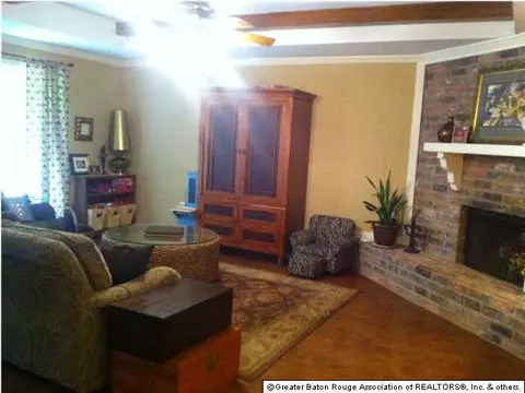 29160 Betty Dr, Walker, LA 70785 photo 5