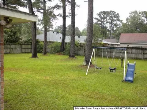 29160 Betty Dr, Walker, LA 70785 photo 2