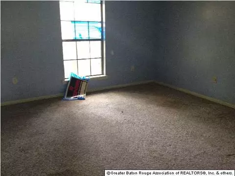 15327 Crystal Dr, Pride, LA 70770 photo 6