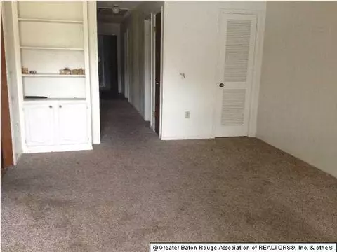 15327 Crystal Dr, Pride, LA 70770 photo 2