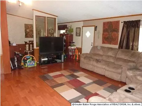 9570 Dyer Rd, Baker, LA 70714 photo 6