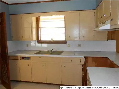 207 Sinbad St, Baker, LA 70714 photo 10
