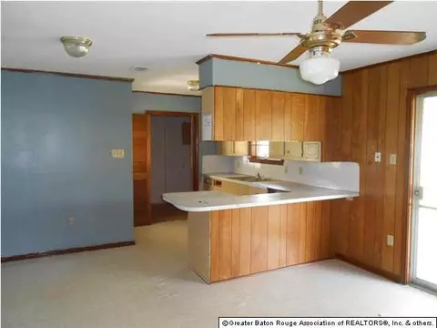 207 Sinbad St, Baker, LA 70714 photo 9