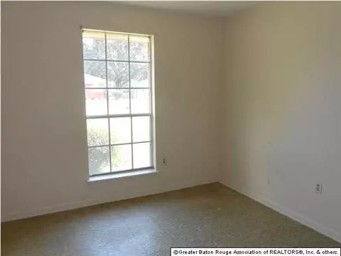 207 Sinbad St, Baker, LA 70714 photo 5