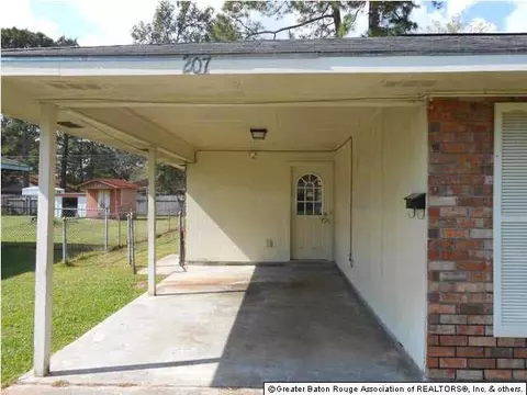 207 Sinbad St, Baker, LA 70714 photo 6