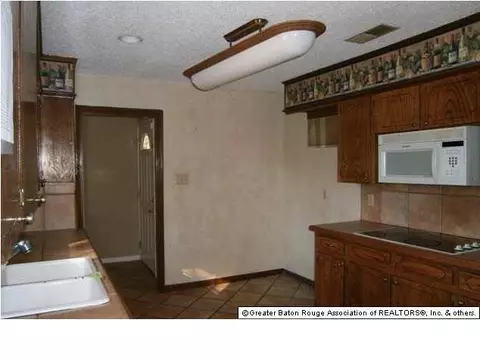 29487 Tulip St, Walker, LA 70785 photo 6