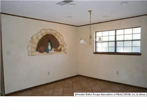 29487 Tulip St, Walker, LA 70785 photo 4
