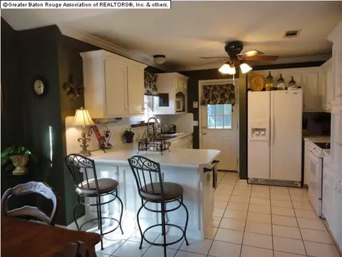 13523 S S Trce, Walker, LA 70785 photo 4