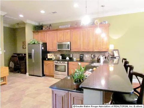 23799 Monarch Pt, Springfield, LA 70462 photo 11