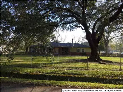 7024 Colfax Dr, Baker, LA 70714 photo 1