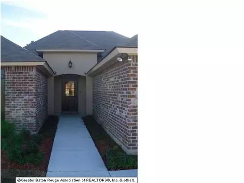 15031 Cross Gate Dr, Walker, LA 70785 photo 2