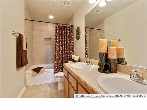 13575 Rose Dr, Walker, LA 70785 photo 8