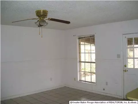 812 Chipley St, Baker, LA 70714 photo 4