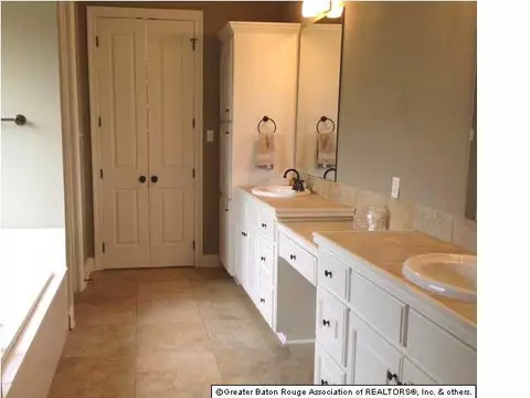 21071 E Waterfront East Dr, Maurepas, LA 70449 photo 6