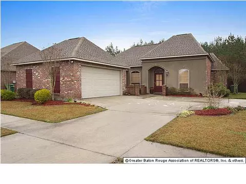 34224 Spring Lake Dr, Walker, LA 70785 photo 2