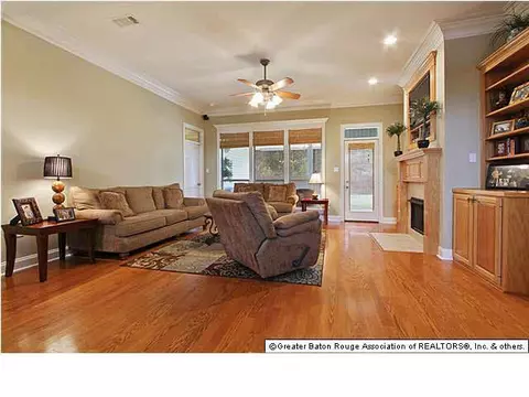 34224 Spring Lake Dr, Walker, LA 70785 photo 5