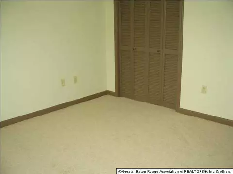811 Chipley St, Baker, LA 70714 photo 11