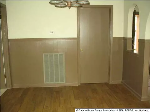 811 Chipley St, Baker, LA 70714 photo 8