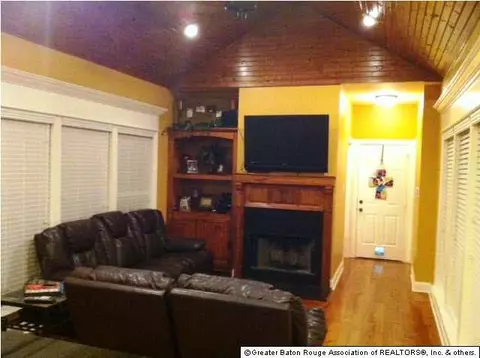 34183 Spring Lake Dr, Walker, LA 70785 photo 8
