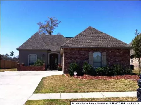 34183 Spring Lake Dr, Walker, LA 70785 photo 1