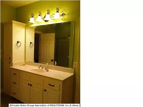 34183 Spring Lake Dr, Walker, LA 70785 photo 12