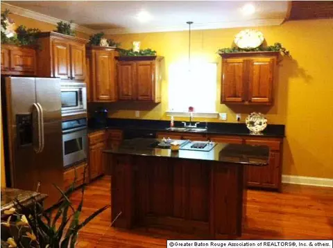34183 Spring Lake Dr, Walker, LA 70785 photo 5