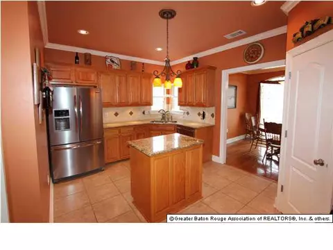 12404 Timberwood Dr, Walker, LA 70785 photo 6