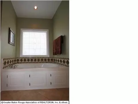 12404 Timberwood Dr, Walker, LA 70785 photo 22