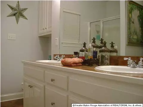 27140 Woods Edge, Walker, LA 70785 photo 10
