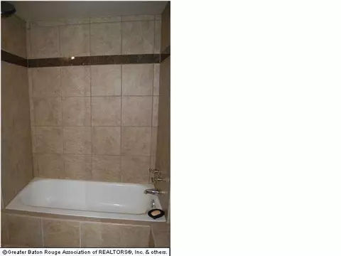 33138 Rivergate Cir, Springfield, LA 70462 photo 23