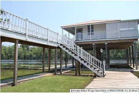 33138 Rivergate Cir, Springfield, LA 70462 photo 12