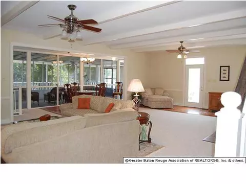 33138 Rivergate Cir, Springfield, LA 70462 photo 7