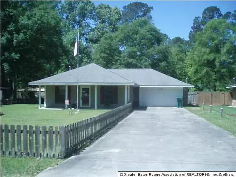 26809 Pen Dr, Walker, LA 70785 photo 2