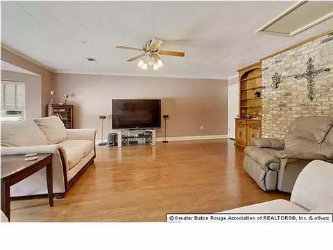 29505 Dana St, Walker, LA 70785 photo 4