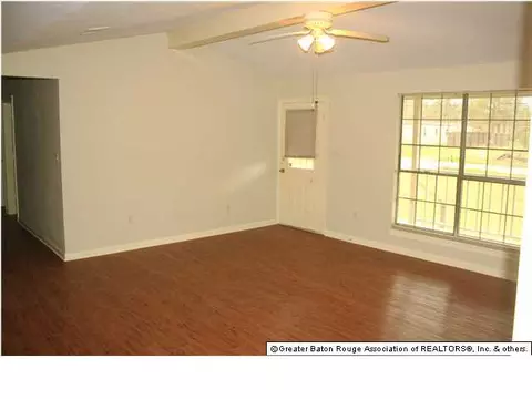 24284 Brian St, Denham Springs, LA 70726 photo 3