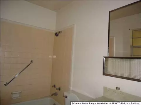 506 Sandra Dr, Baker, LA 70714 photo 8