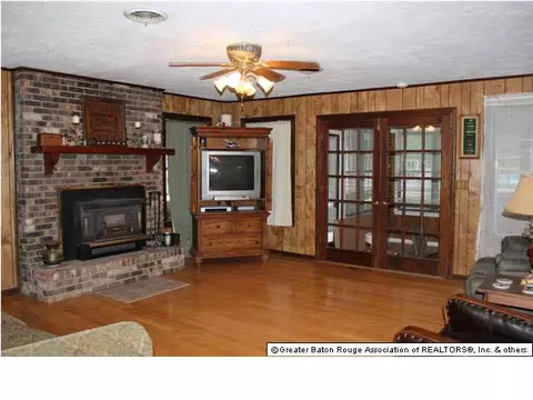 32815 Percy Young Rd, Walker, LA 70785 photo 9