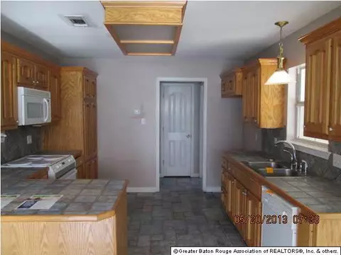 13329 David Lee Dr, Walker, LA 70785 photo 3