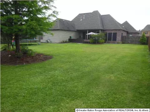 34134 Spring Lake Dr, Walker, LA 70785 photo 23