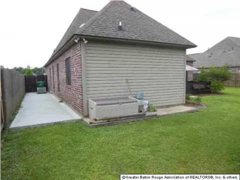 34134 Spring Lake Dr, Walker, LA 70785 photo 25