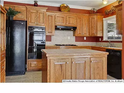 28040 Foxfire Ave, Walker, LA 70785 photo 6