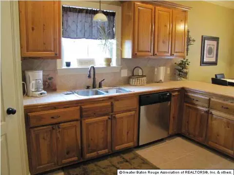 12749 Ruby Lake Dr, Walker, LA 70785 photo 4