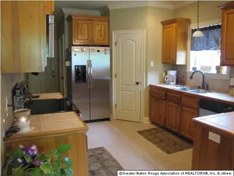 12749 Ruby Lake Dr, Walker, LA 70785 photo 2