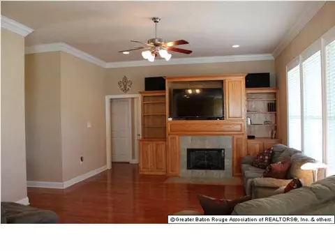 12429 Timberwood Dr, Walker, LA 70785 photo 3