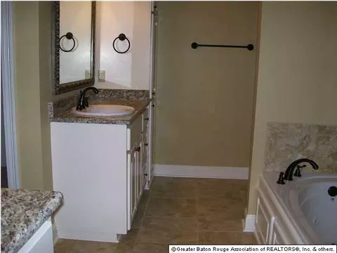 13230 Brookcrest Dr, Walker, LA 70785 photo 6