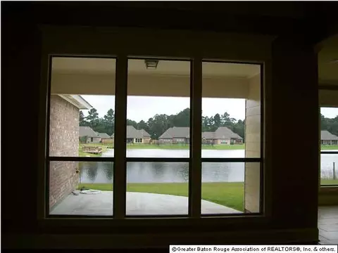 13230 Brookcrest Dr, Walker, LA 70785 photo 9