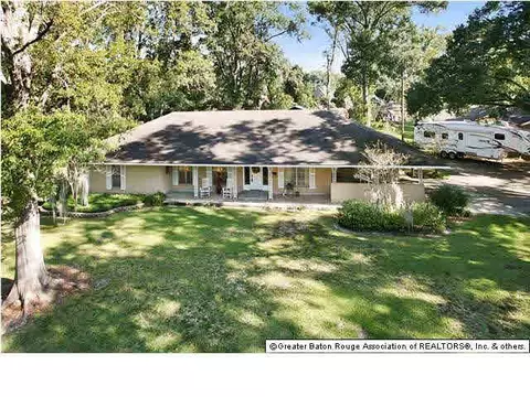 320 Epperson St, Baker, LA 70714 photo 1
