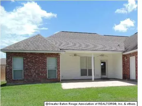 32947 Briar Oak Dr, Walker, LA 70785 photo 2