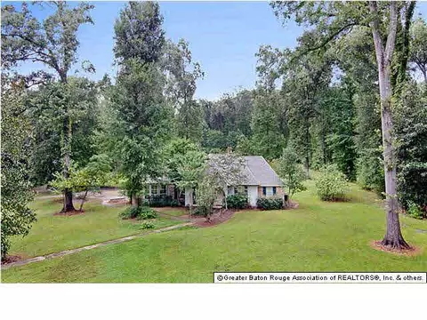 25144 Bickham Rd, Zachary, LA 70791 photo 2