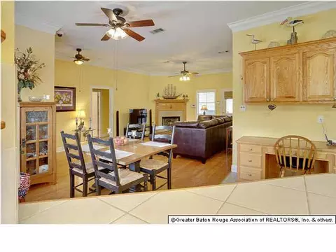 28048 Foxfire Ave, Walker, LA 70785 photo 5